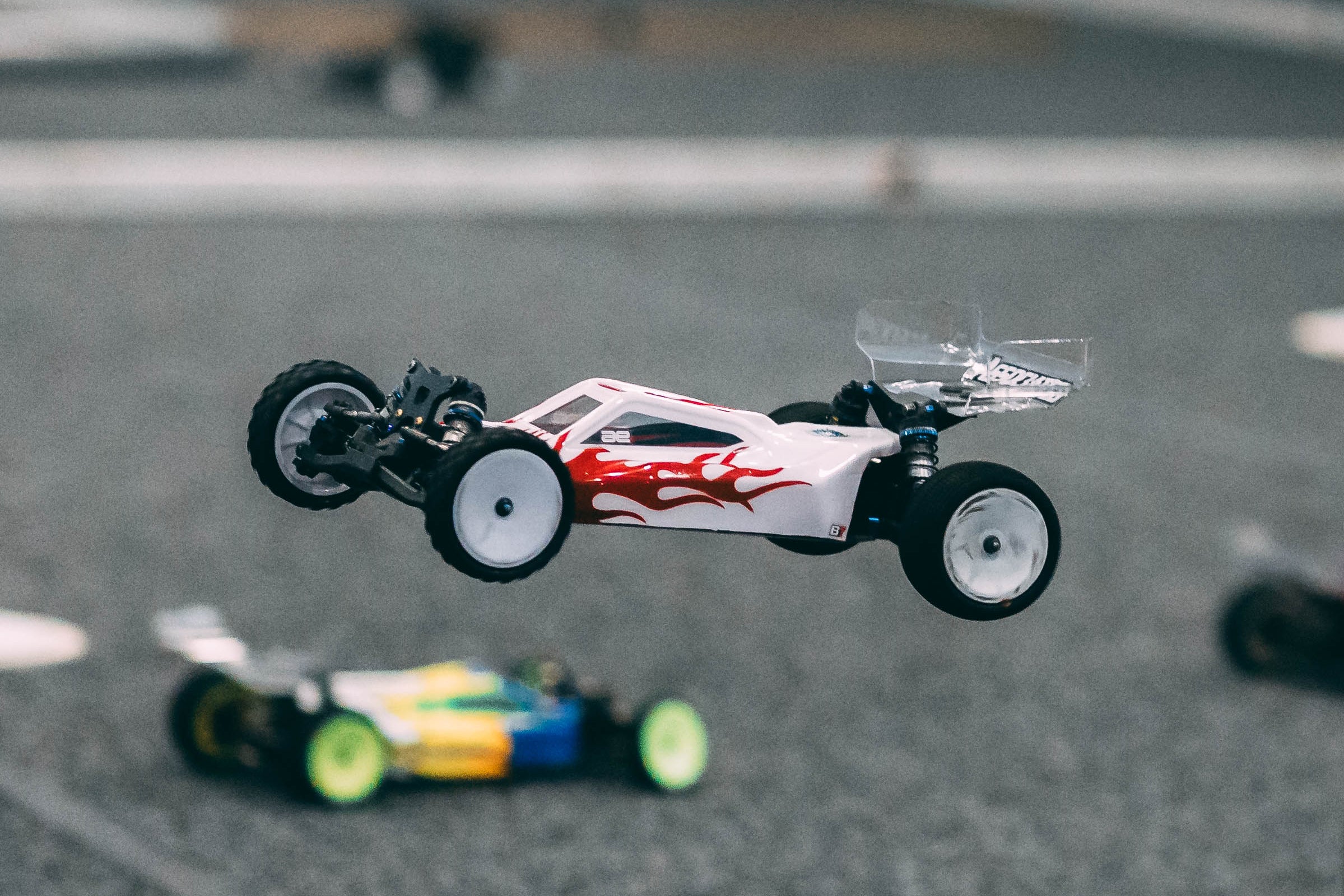 Seth's RC10B7 in action